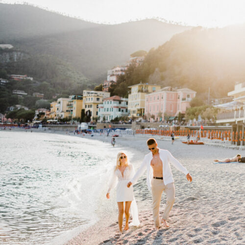 Kameralny romantyczny ślub w Portovenere w Ligurii